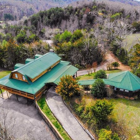 Smoky Bear Lodge With Guest House, Hot Tub, 1089 Free Tickets Each Paid Day, Dollywood And More 塞维尔维尔 外观 照片