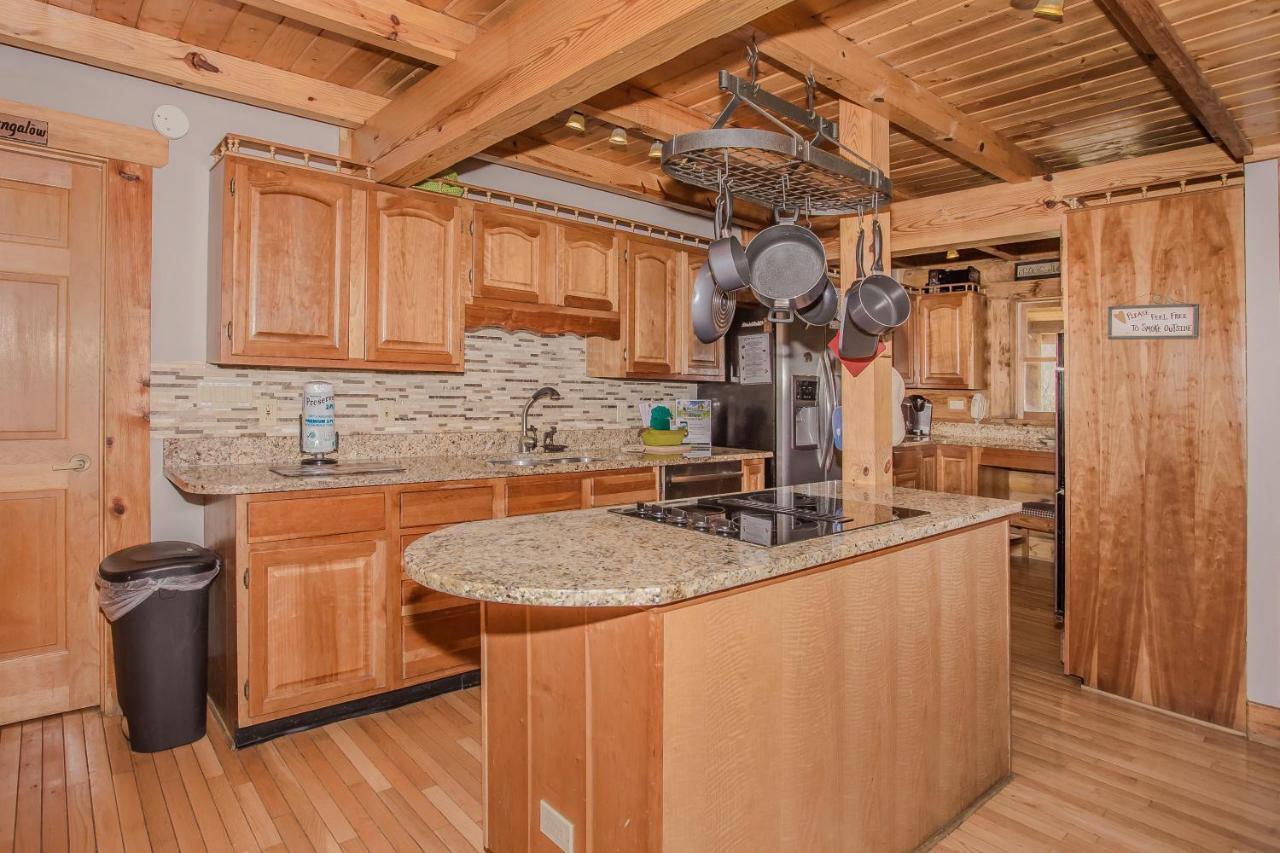 Smoky Bear Lodge With Guest House, Hot Tub, 1089 Free Tickets Each Paid Day, Dollywood And More 塞维尔维尔 外观 照片