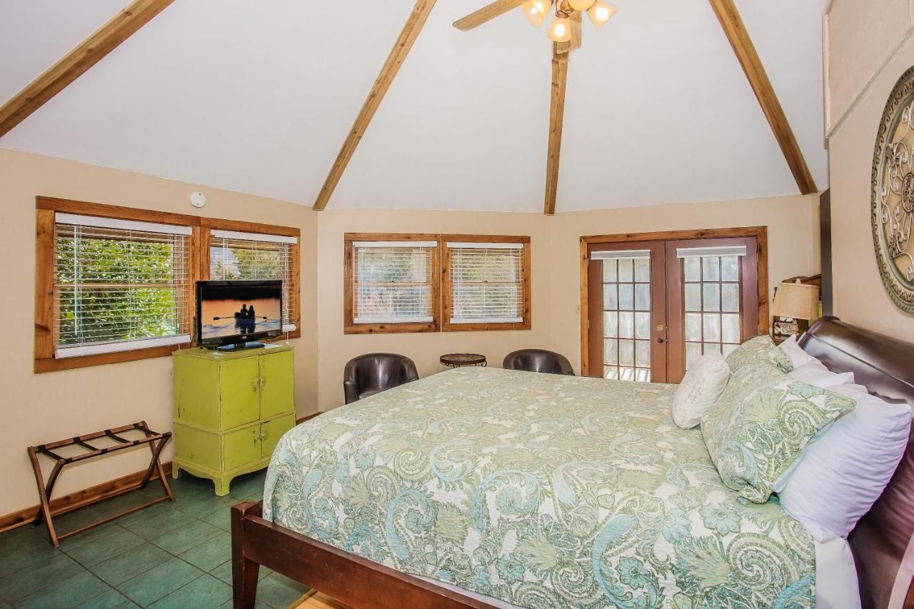 Smoky Bear Lodge With Guest House, Hot Tub, 1089 Free Tickets Each Paid Day, Dollywood And More 塞维尔维尔 外观 照片